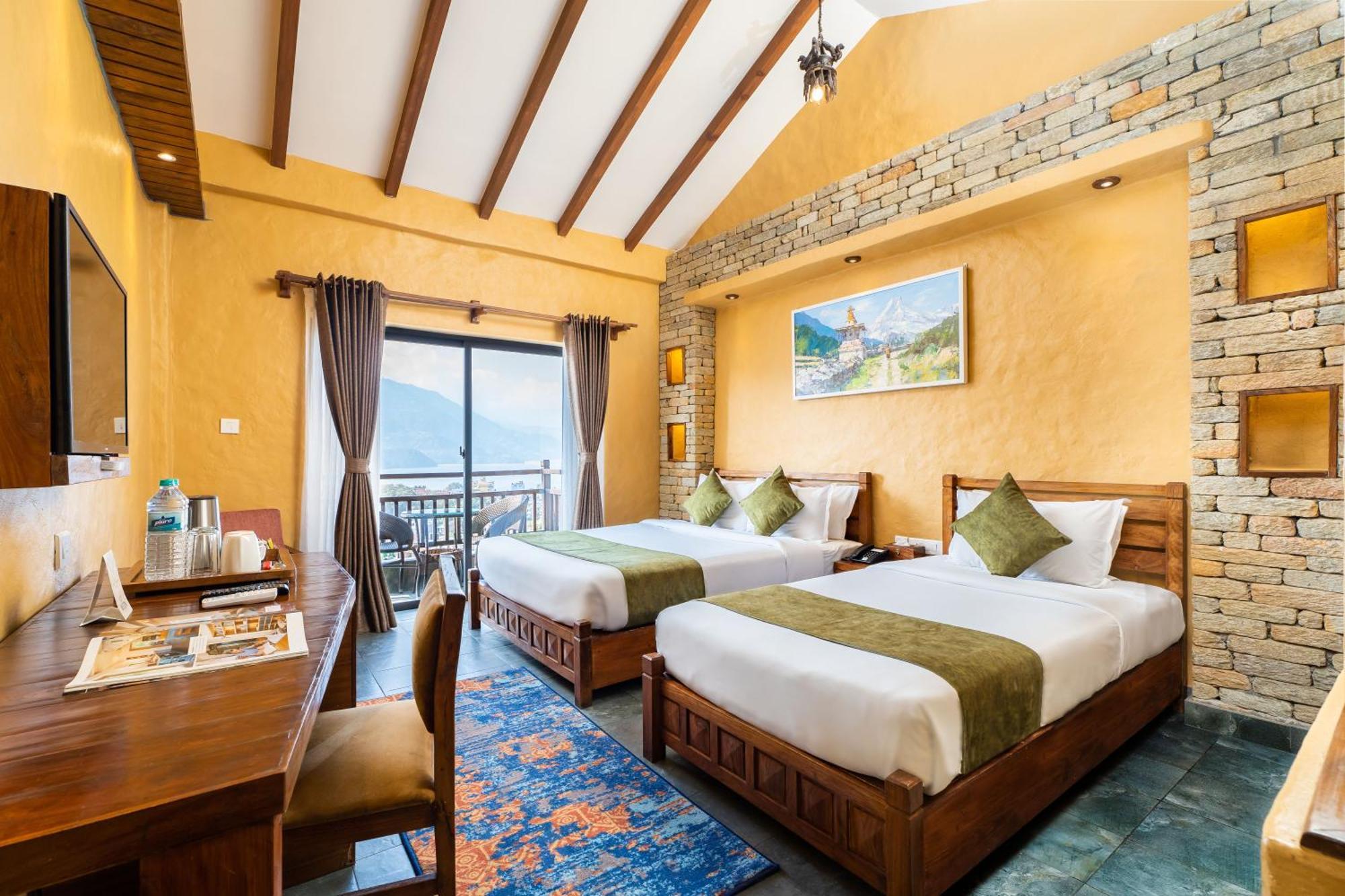 Bar Peepal Resort Pokhara Esterno foto Deluxe Room