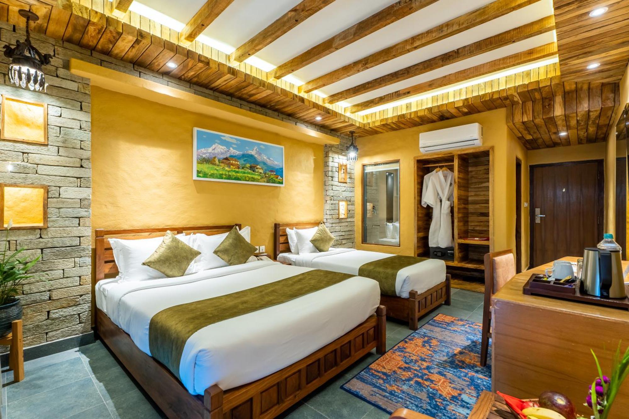 Bar Peepal Resort Pokhara Esterno foto Deluxe Room